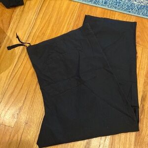 Men’s basic drawstring scrub pant